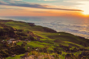 Te Hapu Coastal Cottages